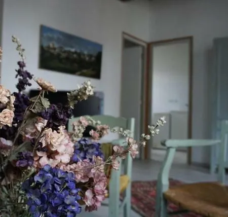 아파트 Remalard Appartement